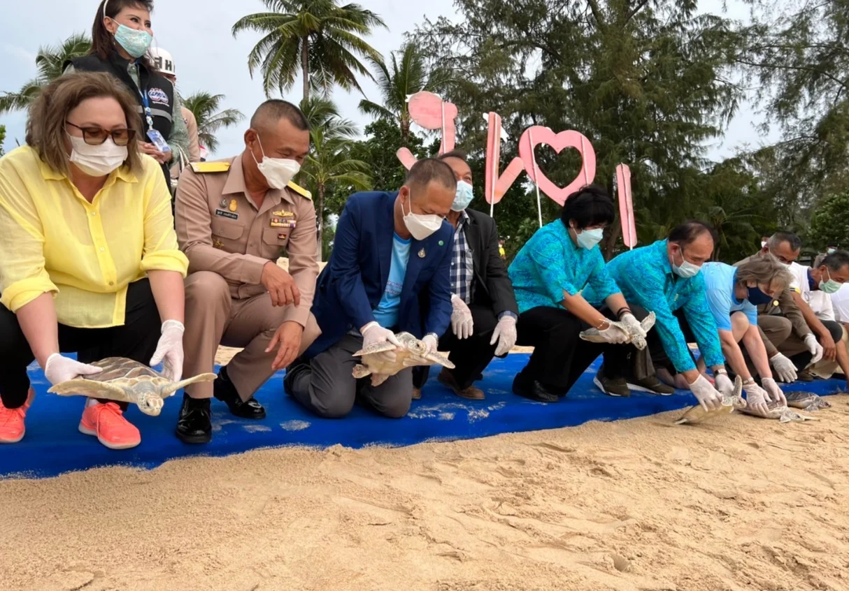 International Sea Turtle Release — Ambassadors from 10 Countries